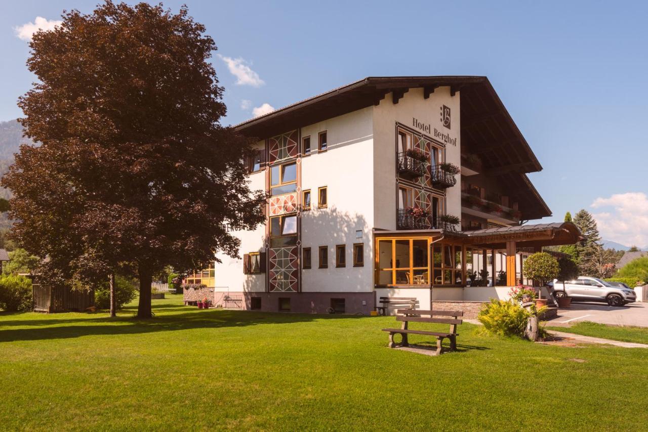 Hotel Berghof Berg im Drautal Exterior foto